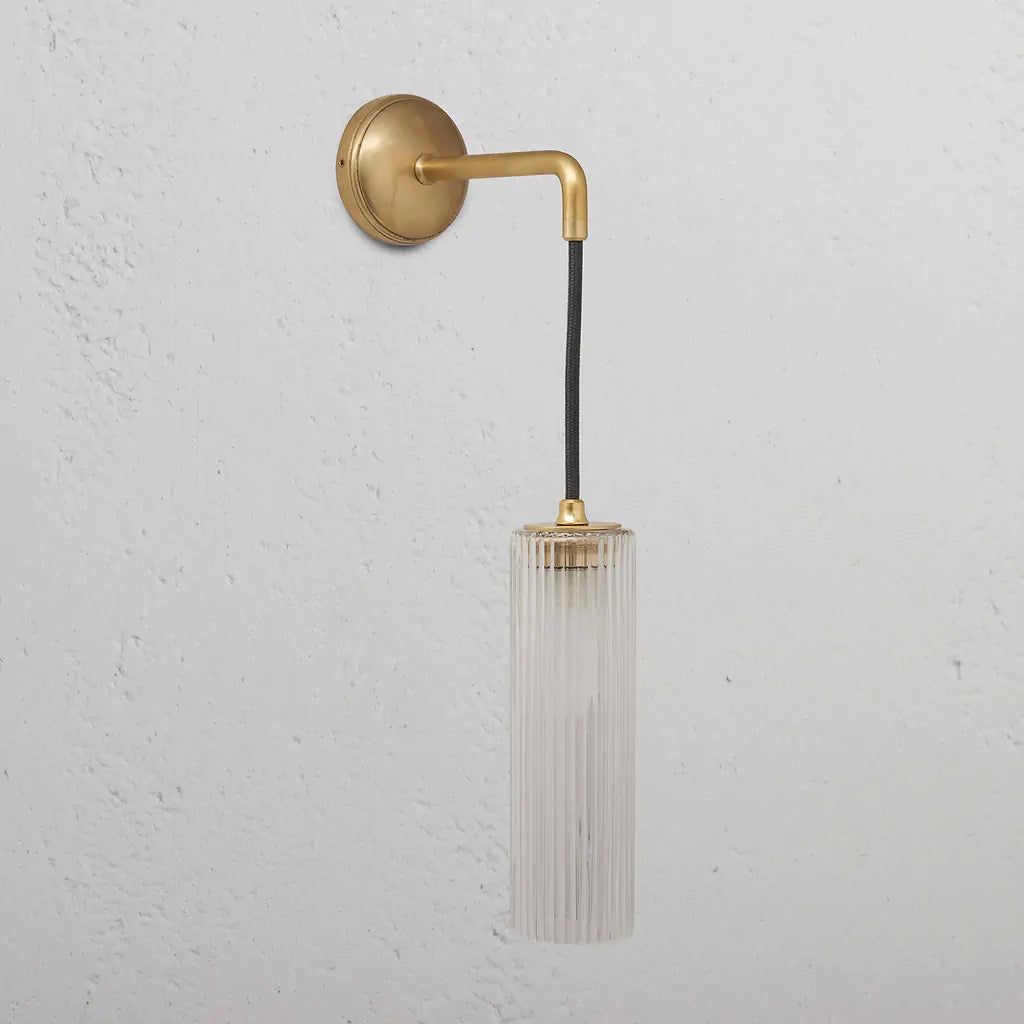 Claremont Liten Hengende Vegglampe Med Rillet Glass