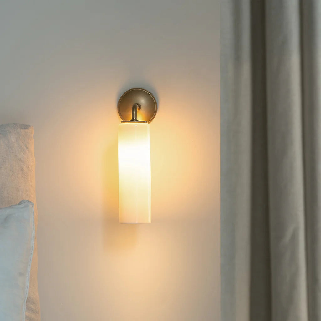 Claremont Small Wall Light Fine Porselen