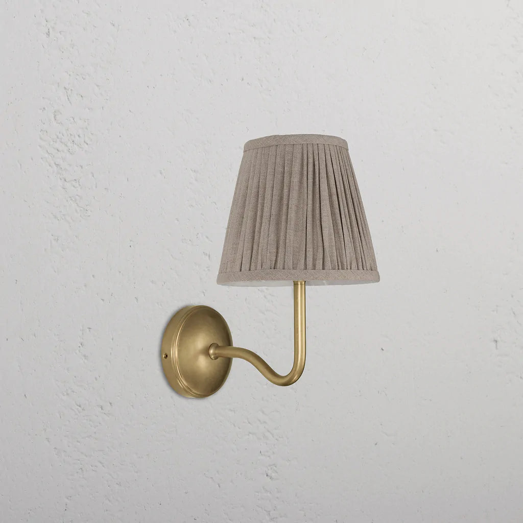 Malvern Medium Vegglampe Plissert Naturbeige