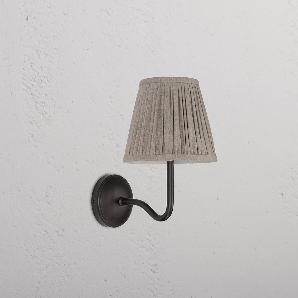 Malvern Medium Vegglampe Plissert Naturbeige