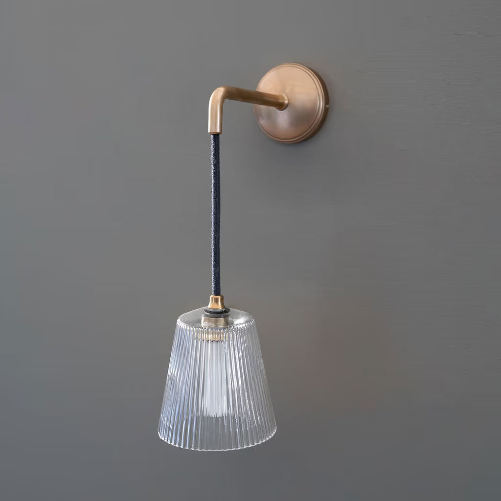 Richmond Liten Hengende Vegglampe Med Rillet Glass