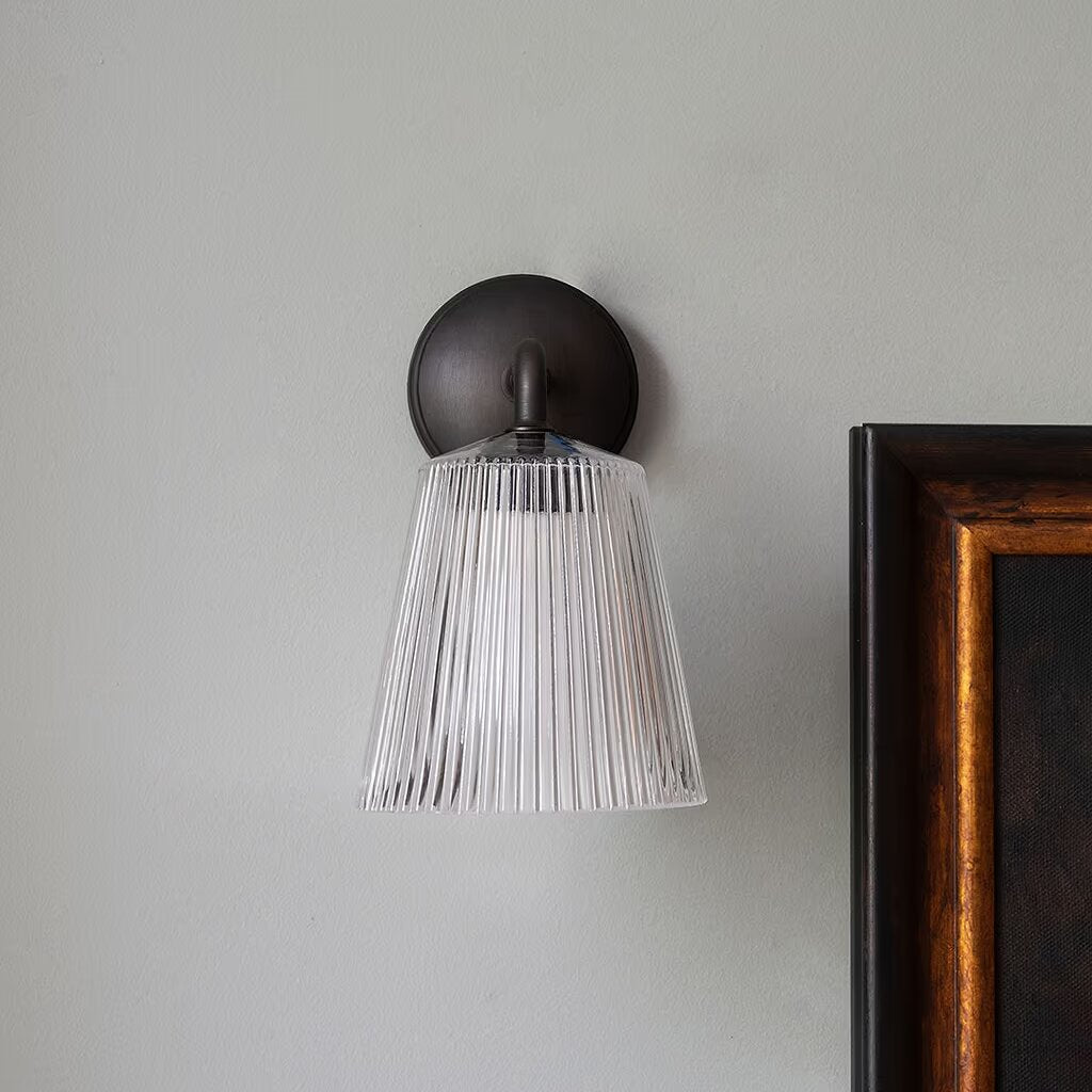 Richmond Liten Vegglampe Riflet Glass