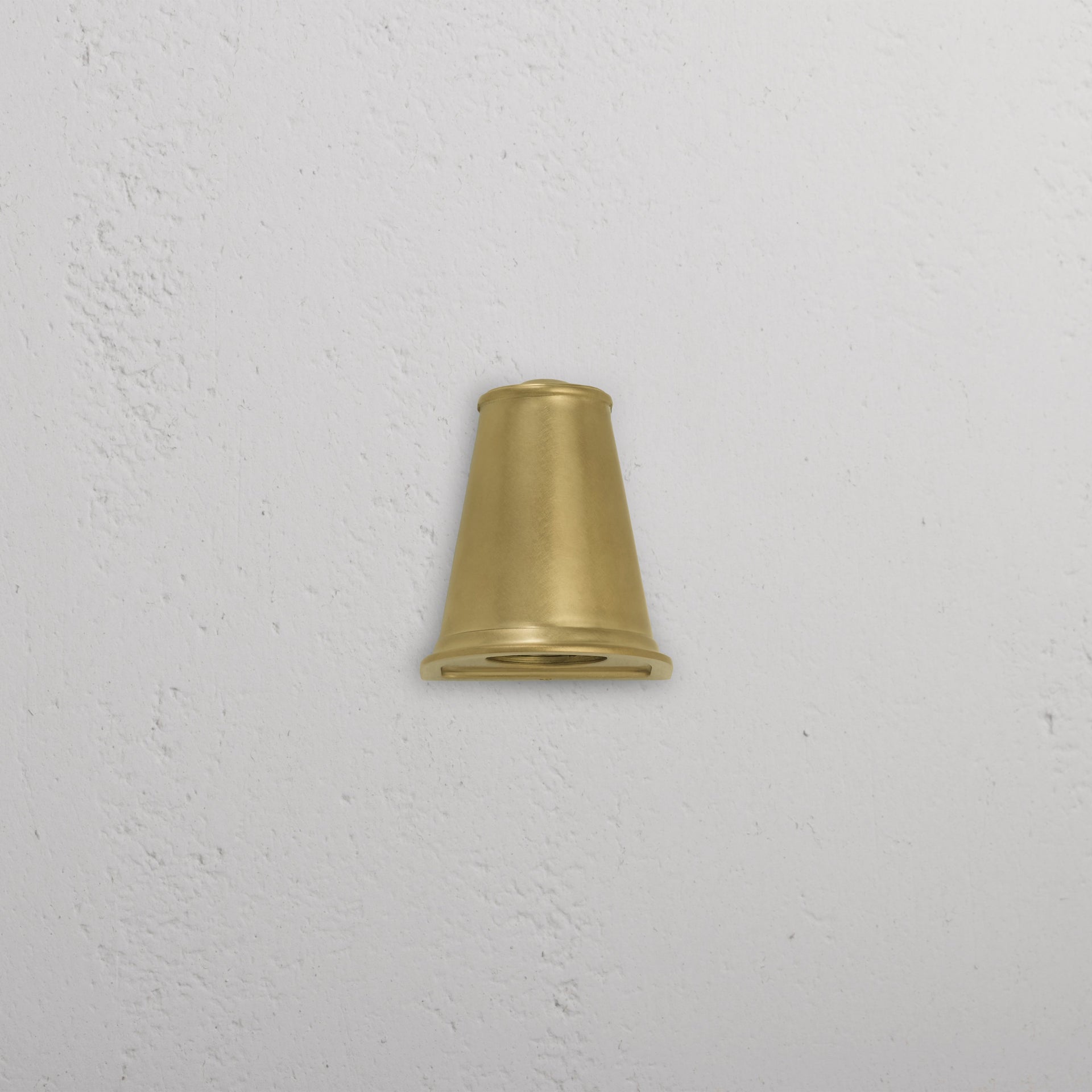 Southwark Mast Vegglampe