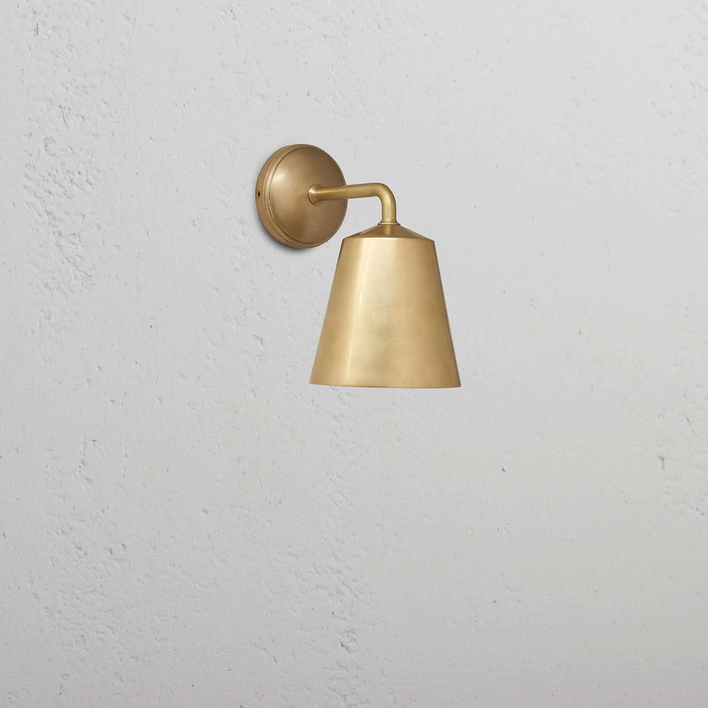 Richmond Liten Vegglampe