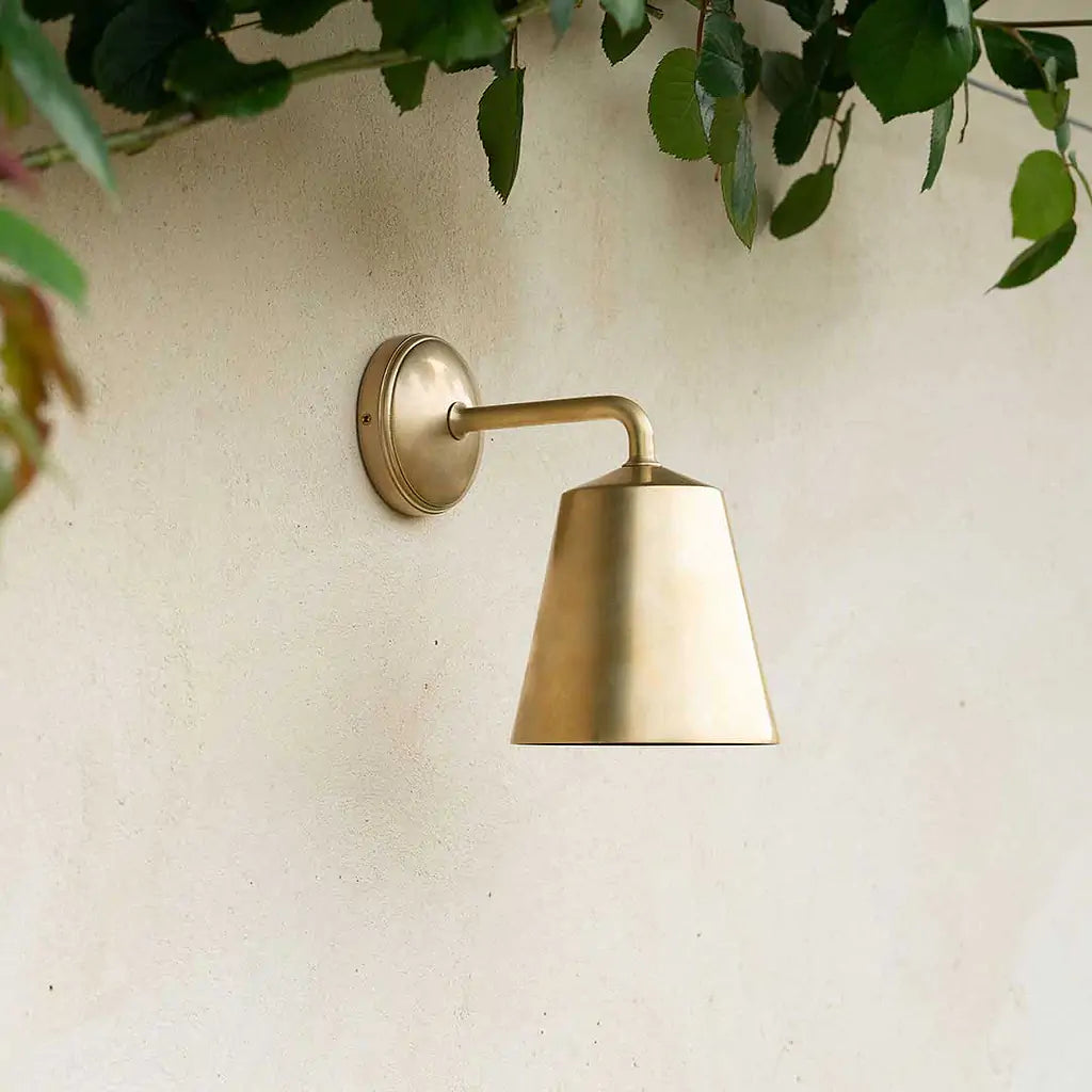 Richmond Liten Vegglampe