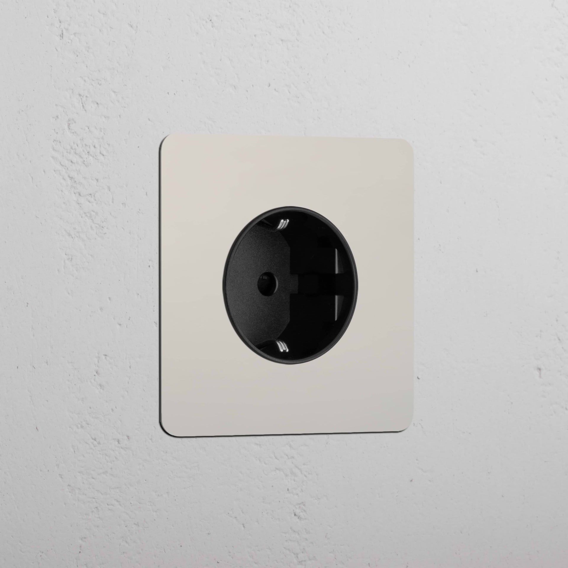 Single Schuko Module Round