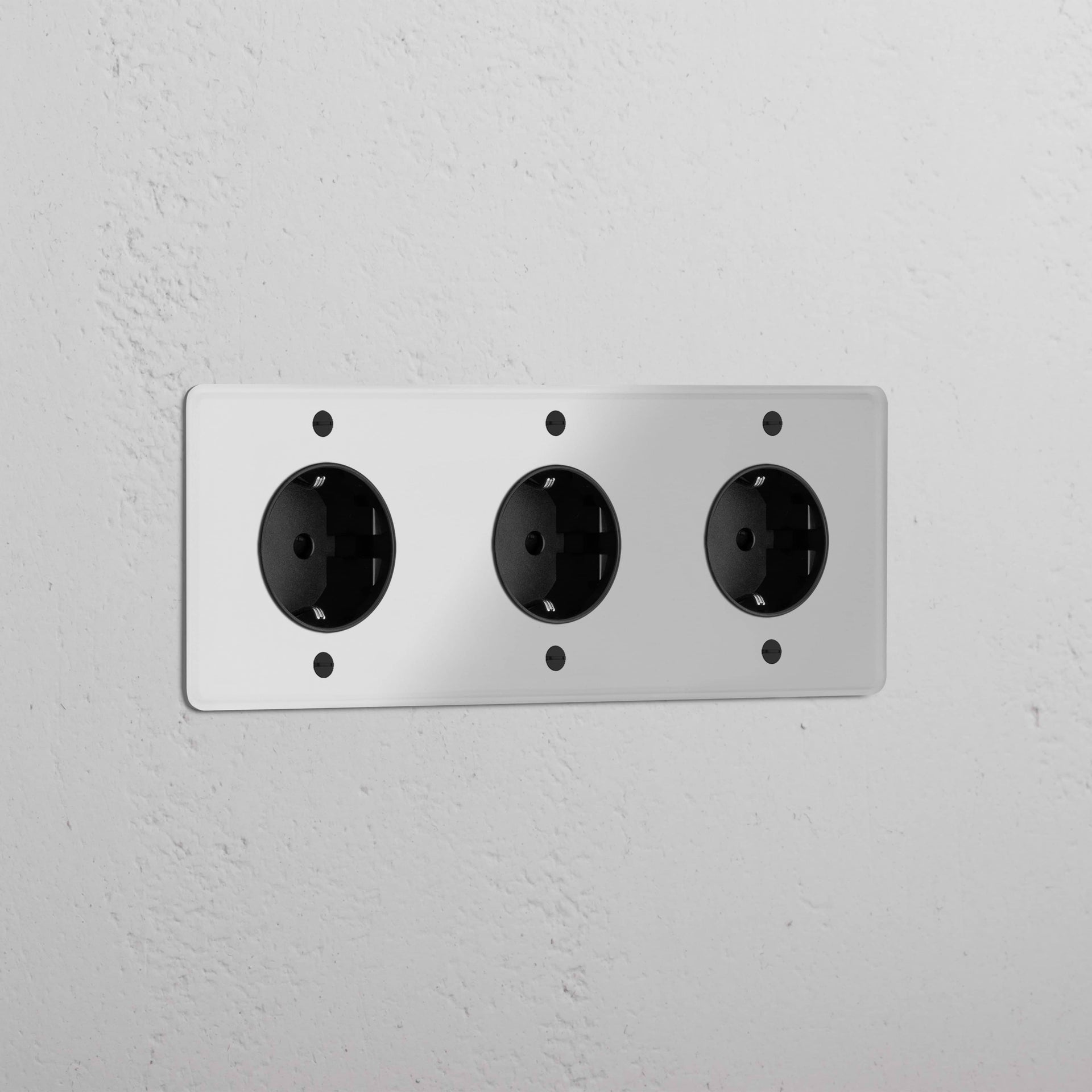 Triple 3x Schuko Module Round