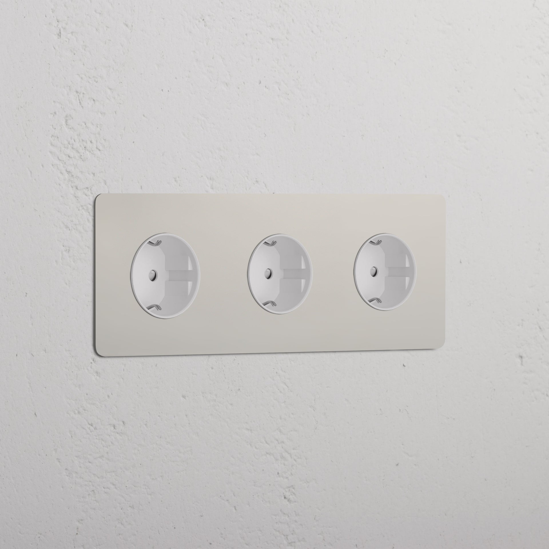 Triple 3x Schuko Module Round