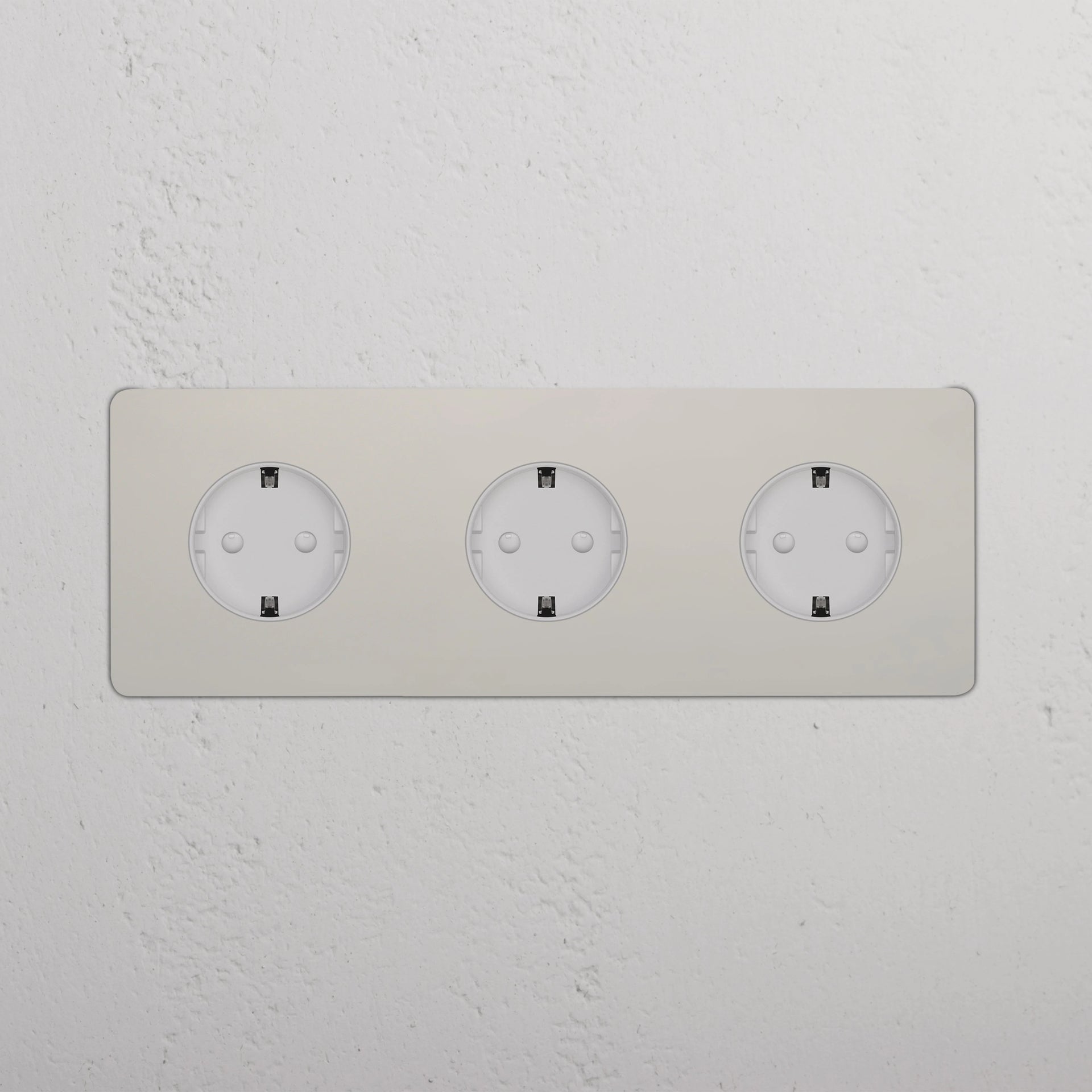 Triple 3x Schuko Module Round