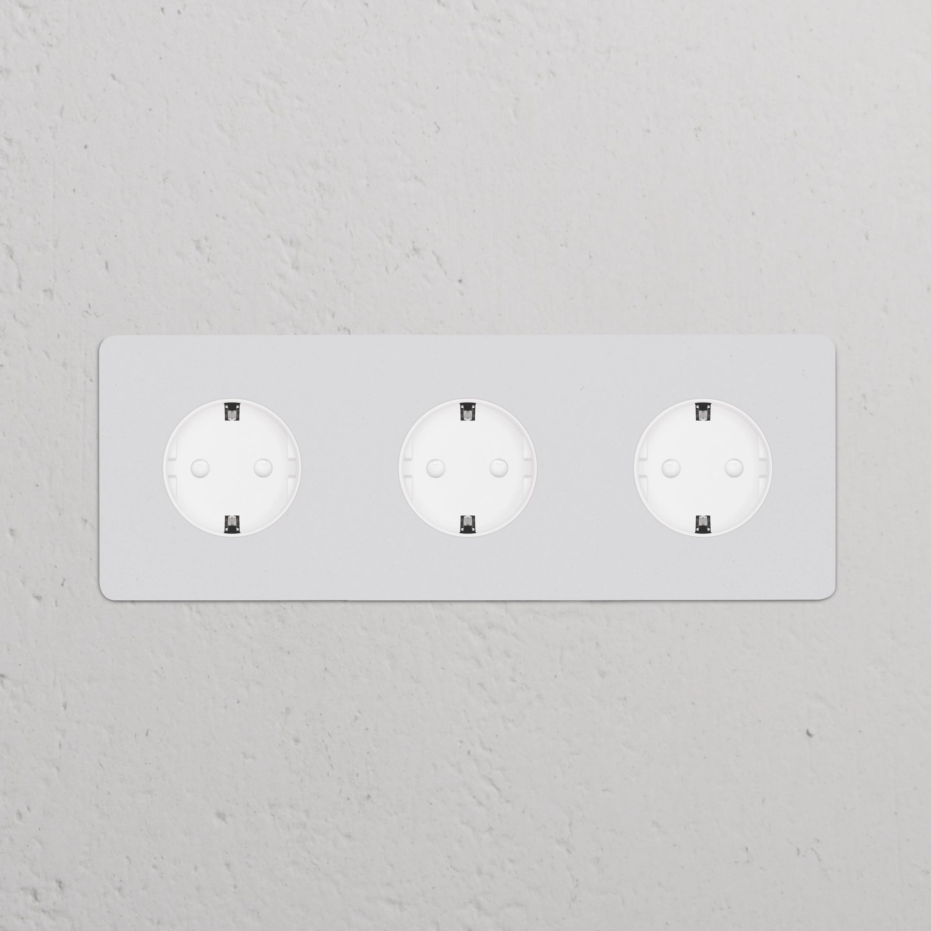 Triple 3x Schuko Module Round